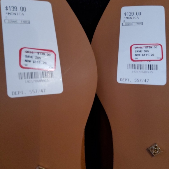 Boots - Picture 3 of 6